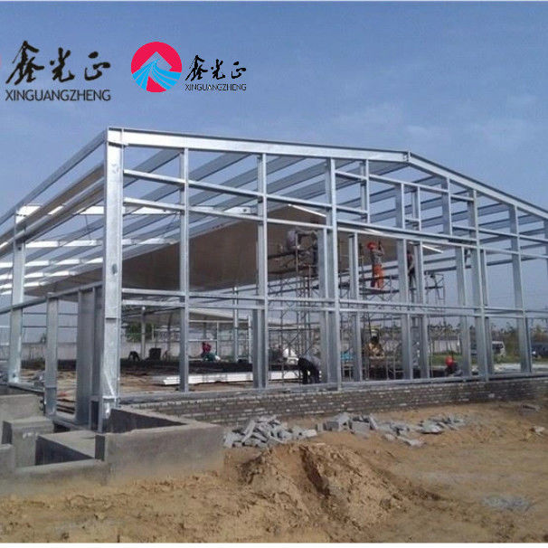 خانه دامداری پیش‌ساخته فولادی با مقطع H و عایق PVC