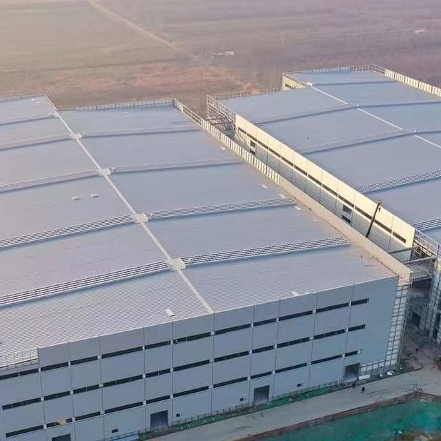 ساختمان انبار فلزی پیش ساخته مقاوم در برابر خوردگی OEM با قاب پورتال