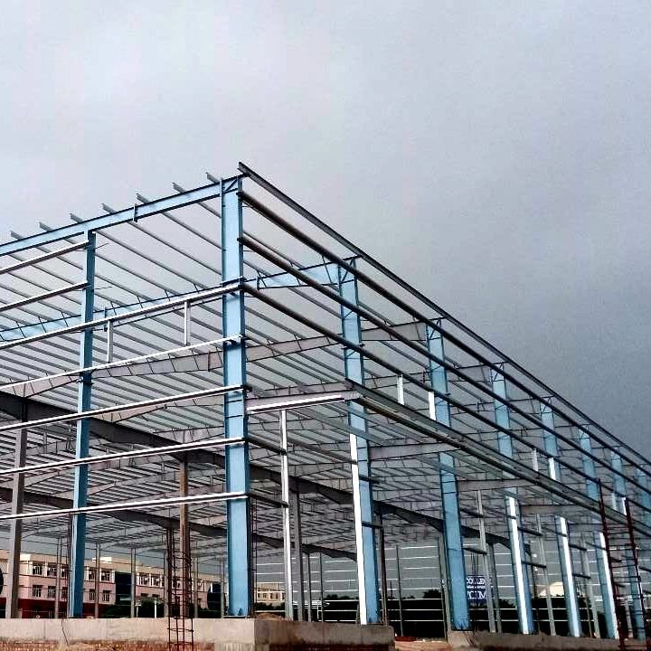 ساختمان ساختمانی فولادی پوشش داده شده با PVDF/PTFE/PVC ساختمان کارگاه با قابلیت بلند کردن جرثقیل